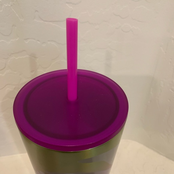 Starbucks Valentine 2022 venti - Picture 3 of 8